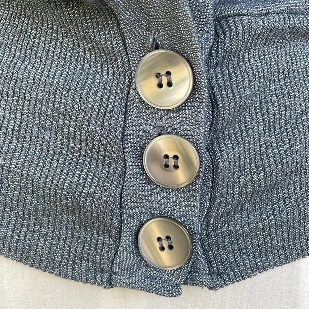 Michael Stars gray batwing short-sleeve cardigan with 3 button tapered waist - Picture 3 of 7